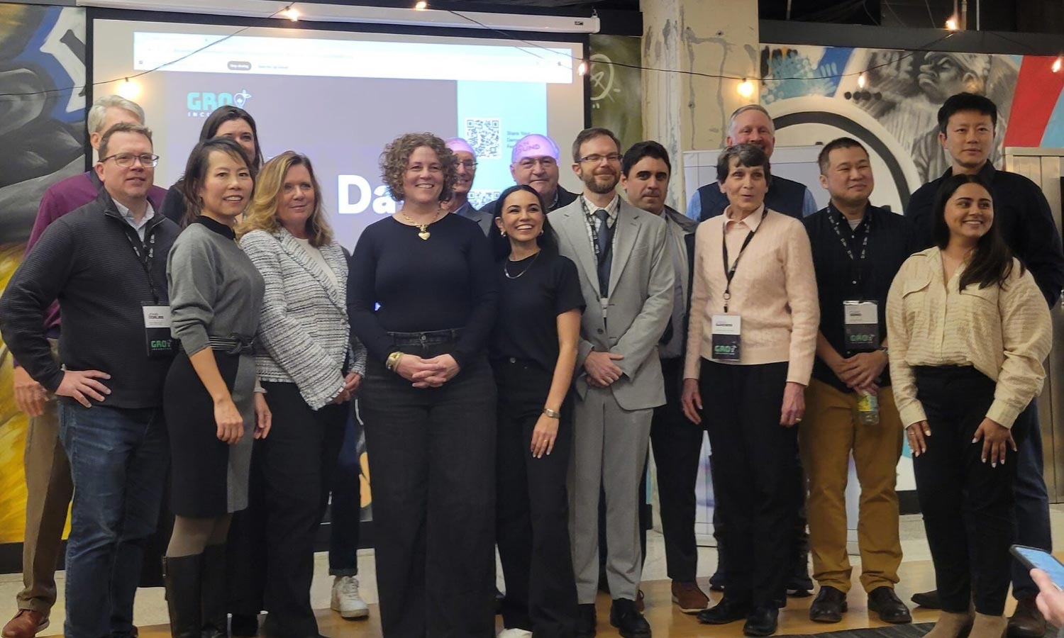 NSH PITCHES @ GRO8 DEMO DAY